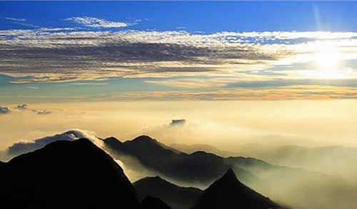 桂東齊雲山