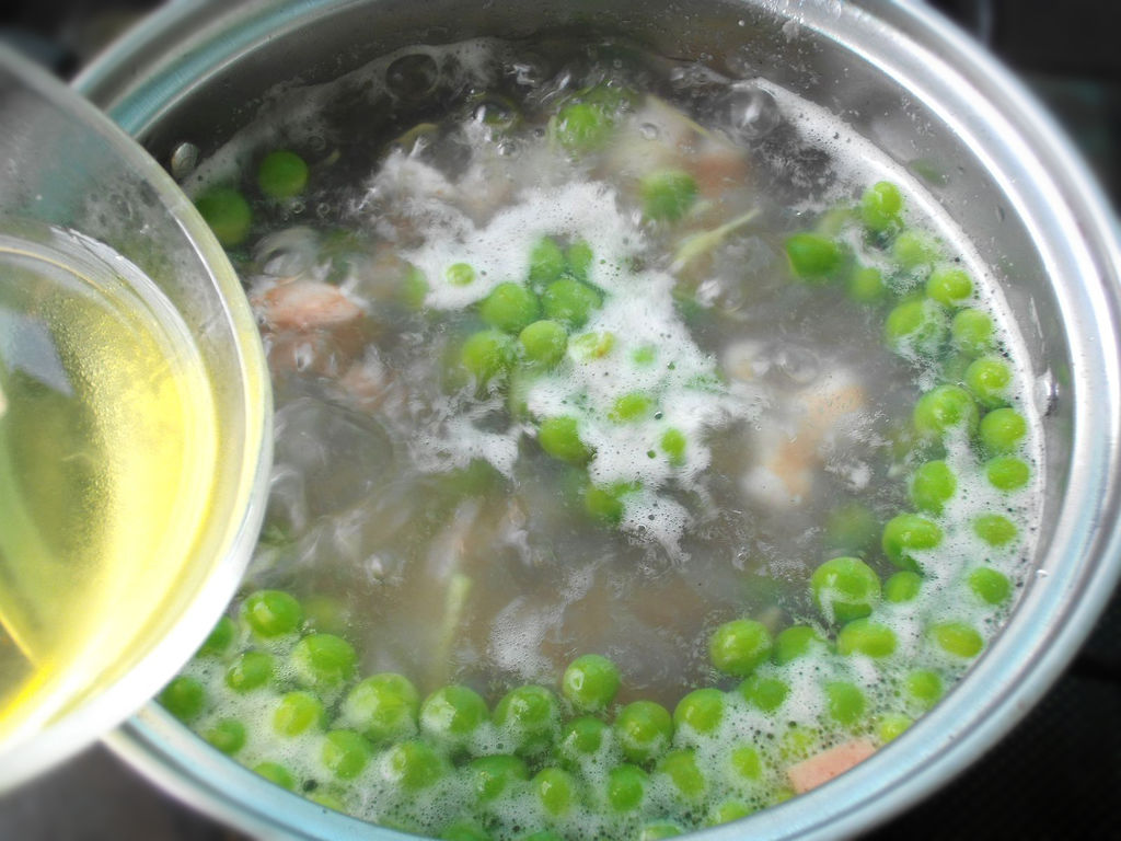 青豆雞肉湯