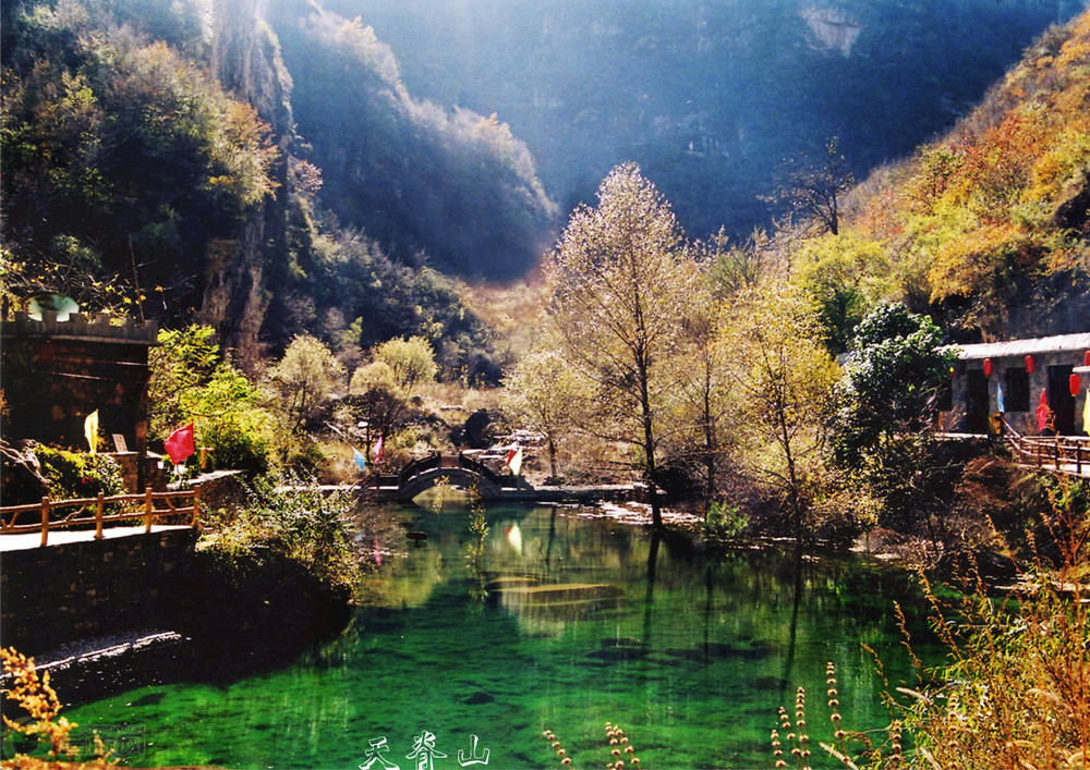 香山溶洞旅遊風景區