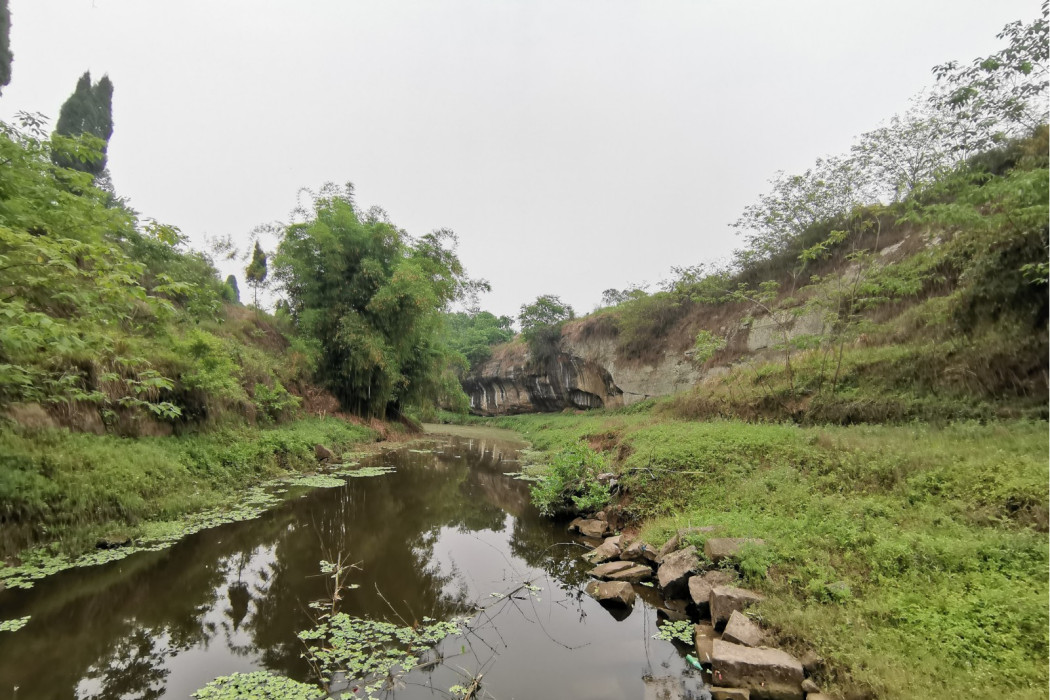 中溪河河谷