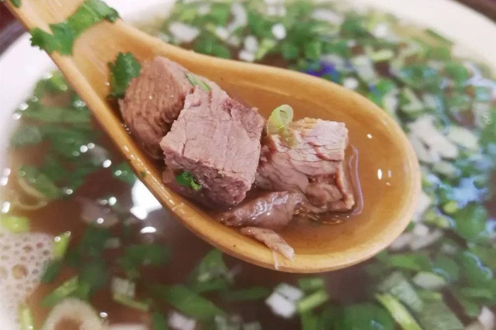 越式牛筋牛肉湯