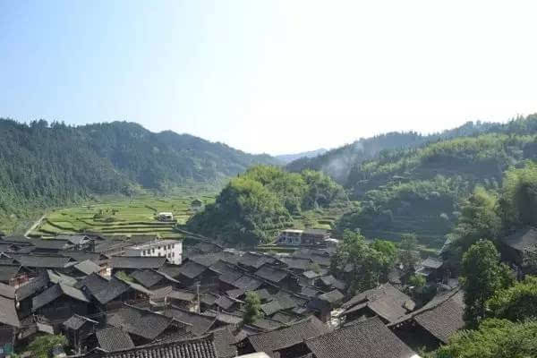 營盤大寨子村