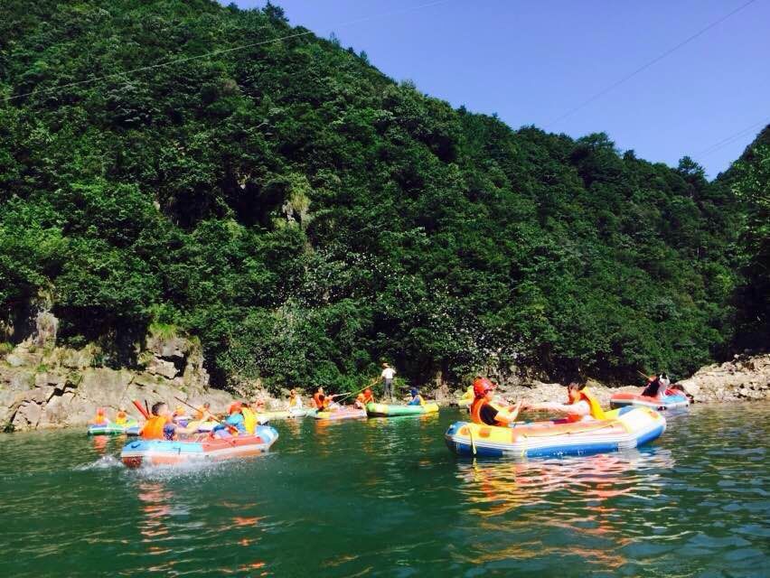 龍王山峽谷漂流