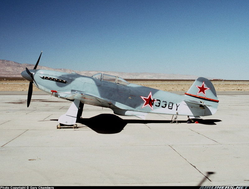 雅克-9戰鬥機