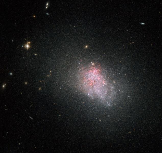 矮星系NGC3738