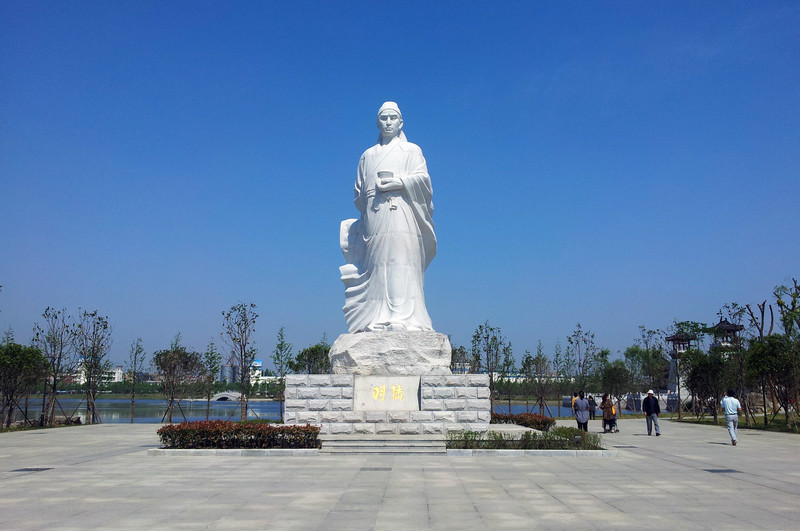 陸羽像（湖北天門）