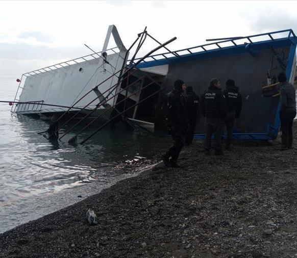 12·26土耳其移民船沉沒事故