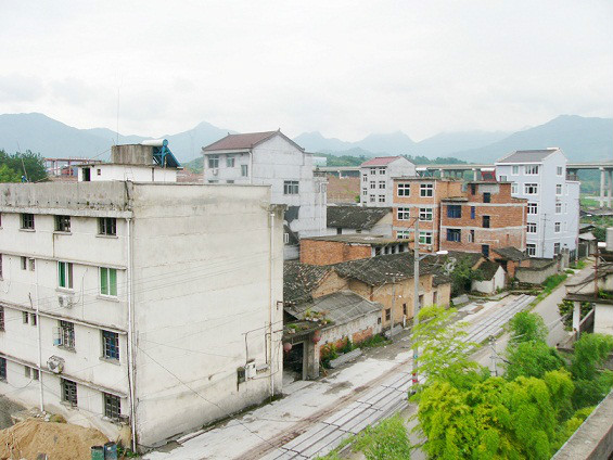 河上村(浙江省雲和縣雲和鎮河上村)