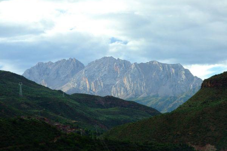 果布白宗山