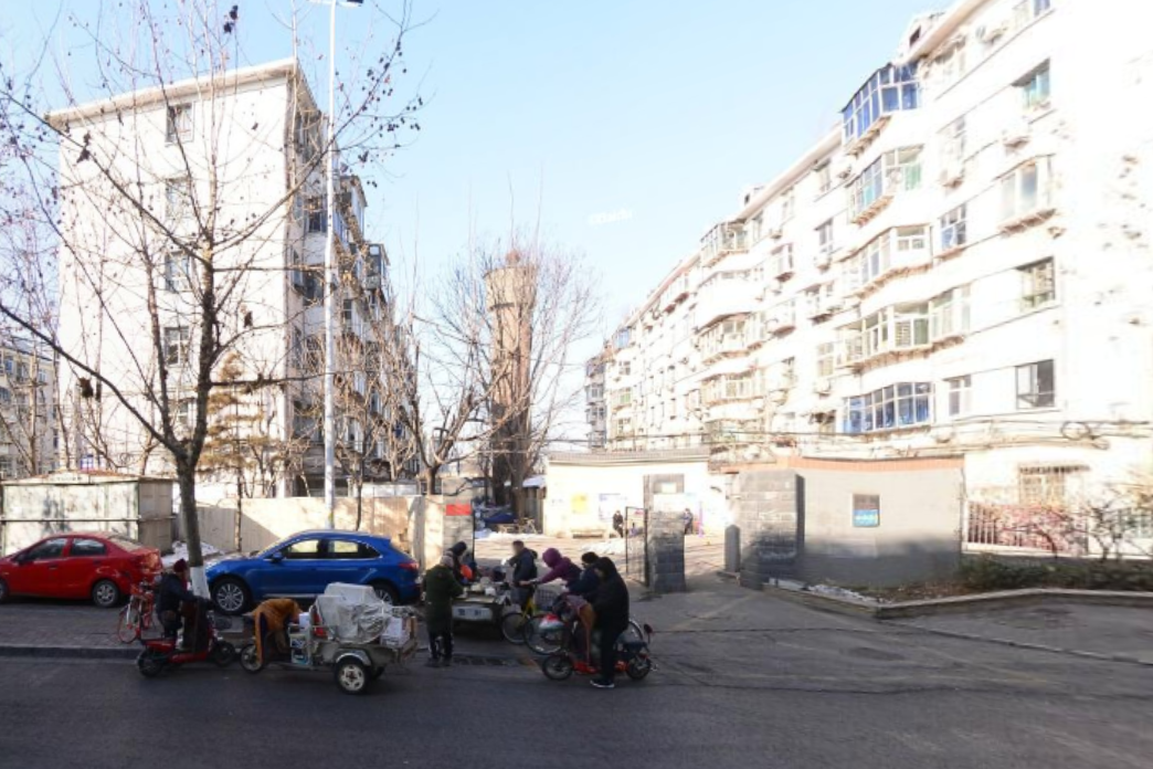 國防建宿舍西二環新華路西北角