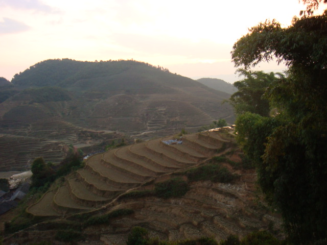 壩那山自然村