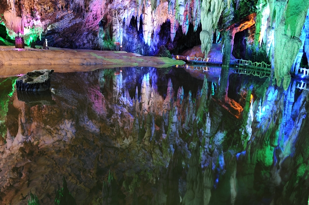 德保吉星岩景區