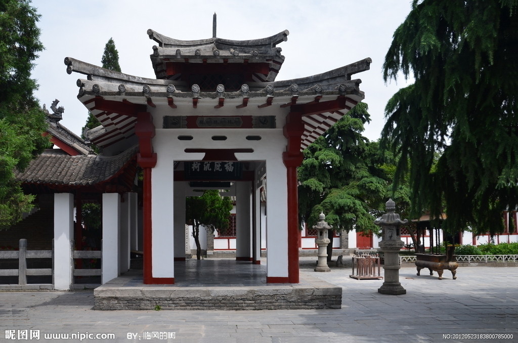 南陽醫聖祠