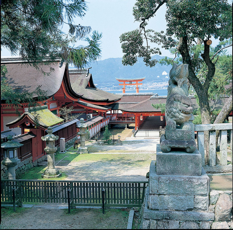 嚴島神社