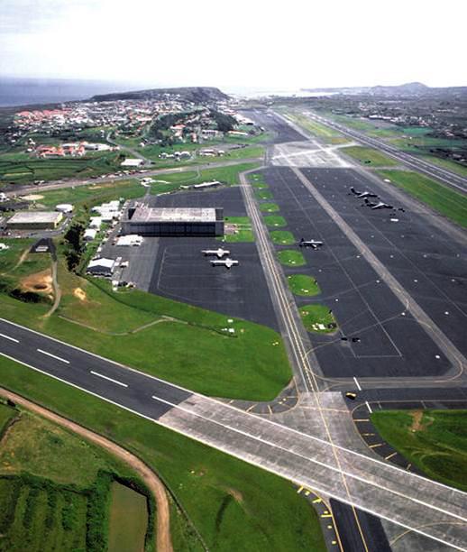 拉日什空軍基地