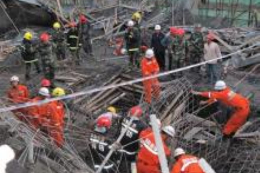 5.30烏魯木齊一建築工地坍塌事件