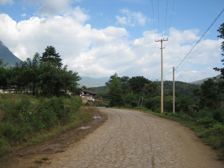 小石洞村(雲南富源縣墨紅鎮下轄村)