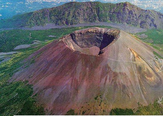 火山旋迴