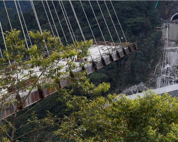 1·15波哥大大橋坍塌事故