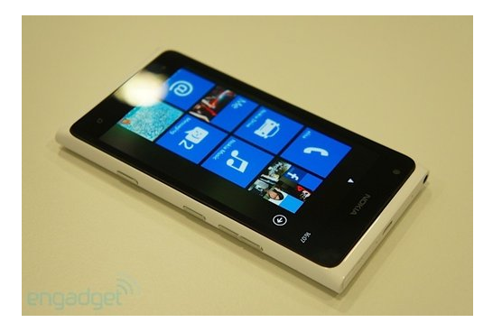 諾基亞lumia 900(諾基亞900)