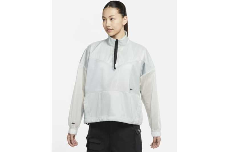 Nike Sportswear Tech Pack 女子上衣