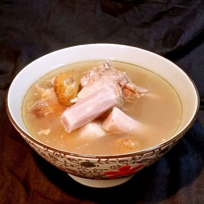 淮山翅骨雞湯