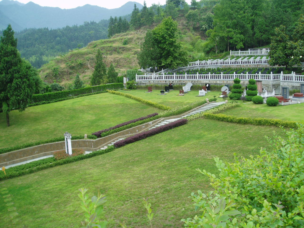 中國黃山龍裔集團