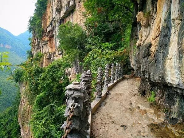 興義馬嶺河峽谷探險步道