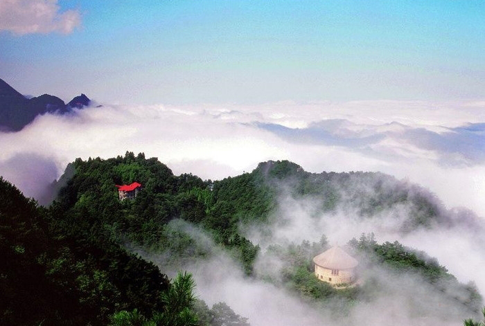 登山旅遊