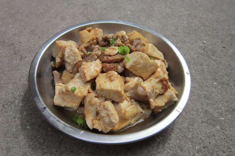 瘦肉炒豆腐