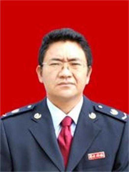 李洪祥(楚雄彝族自治州稅務局黨委委員、副局長)