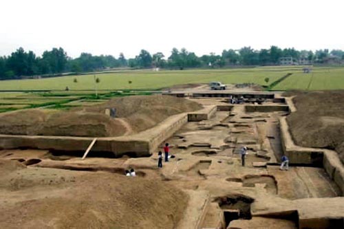 二里頭遺址宮殿基址群發掘現場