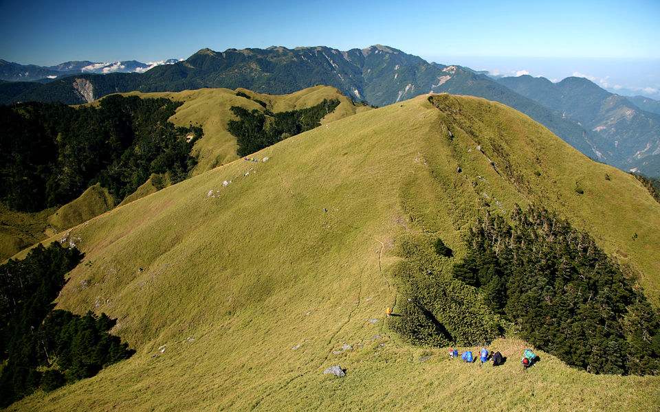 能高山