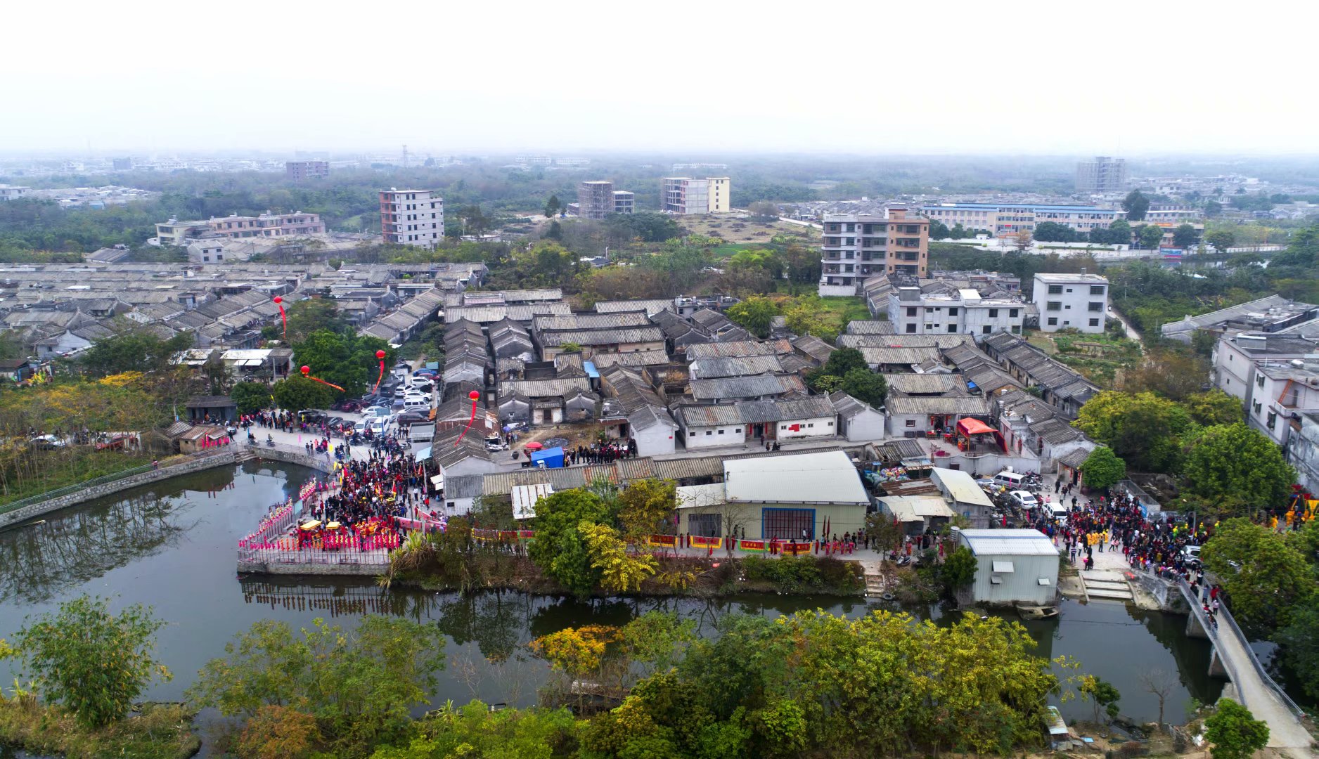 東一村(廣東省揭陽市普寧市南溪鎮下轄村)