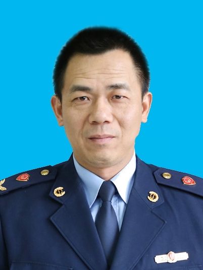 任建武(浙江省溫州市甌海區市場監督管理局黨委委員、副局長（兼）、市場監管綜合行政執法隊甌海大隊隊長)