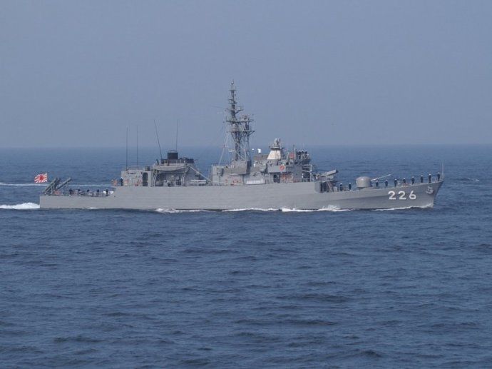 日本“石狩”級飛彈護衛艦