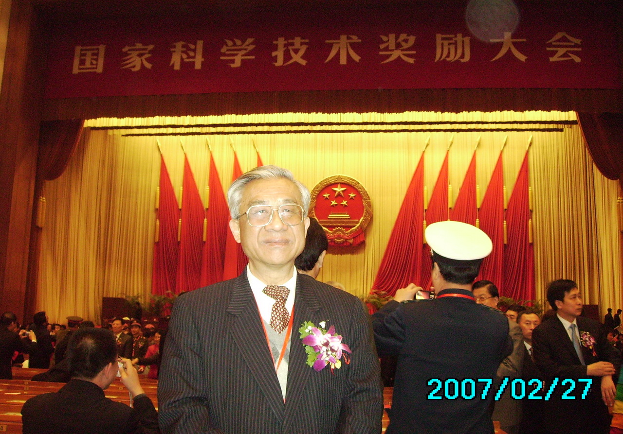 吳祥明(上海市原建設委員會原主任)