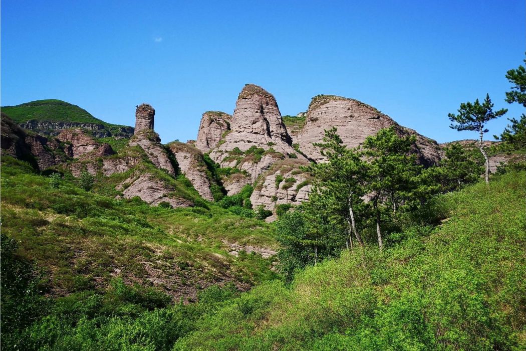 鋼叉山