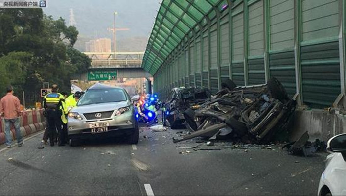 2·11香港粉嶺公路交通事故