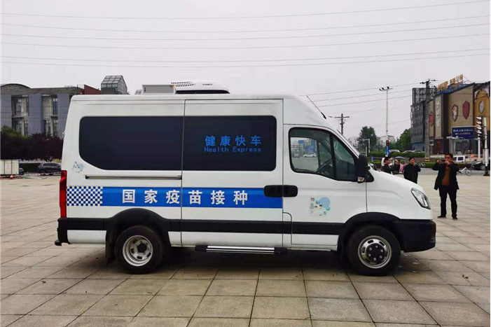 移動疫苗接種車