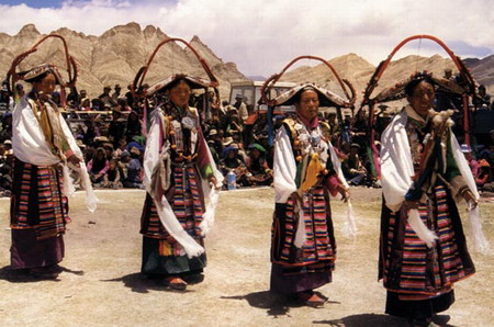 藏族服飾