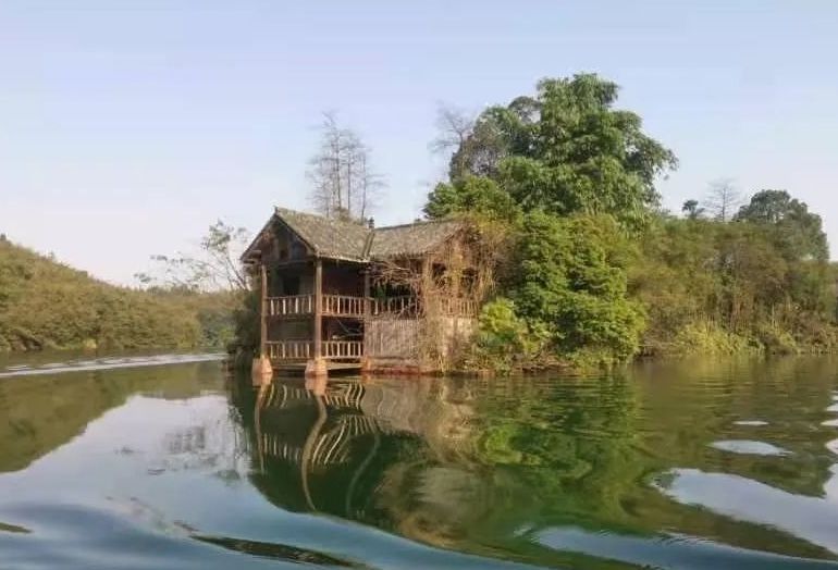 瀘州市鳳凰湖旅遊景區(瀘州市鳳凰湖水利風景區)