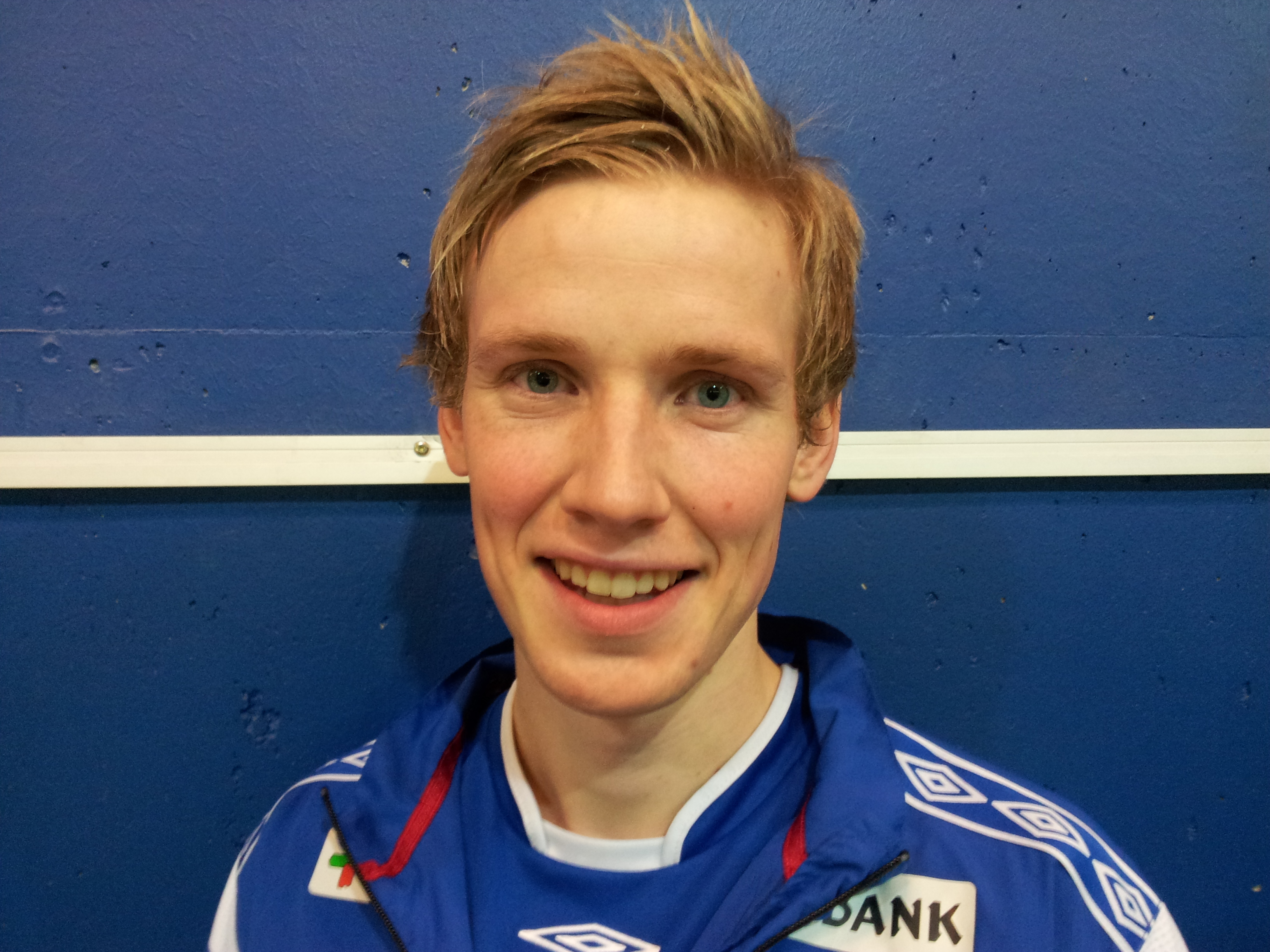 拉森(1988年出生的挪威足球運動員)