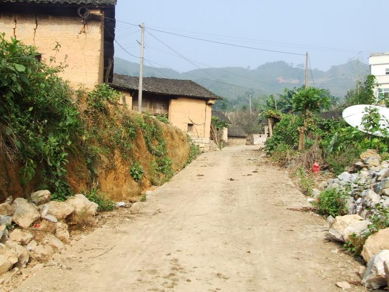 進村道路