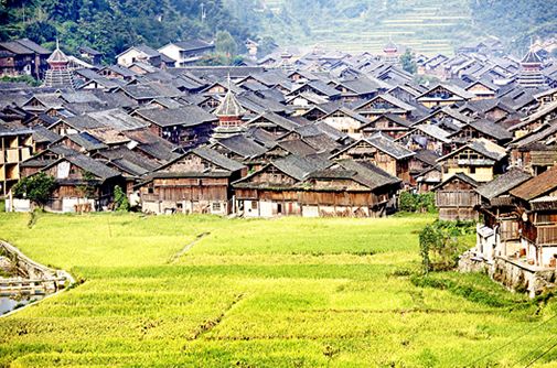 石龍山村(雲南省漾濞彝族自治縣蒼山西鎮石龍山村)