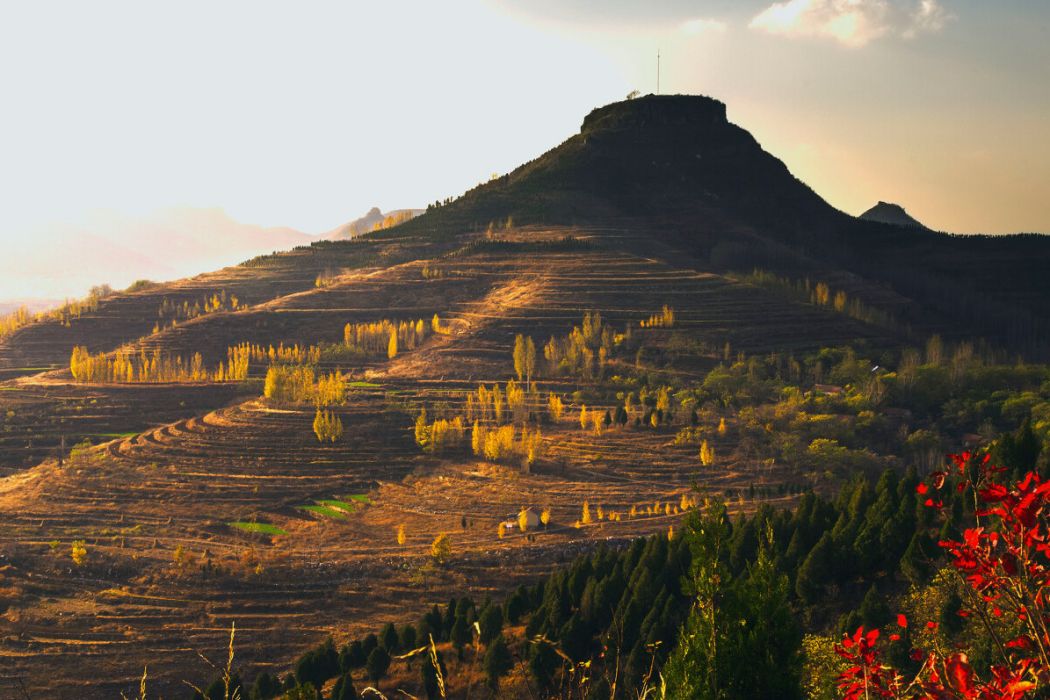 東漢崮