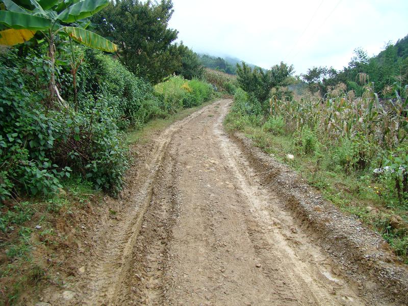 小大山自然村通村道路