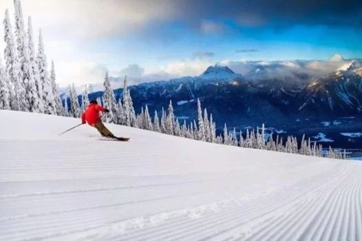 長白山西坡天然滑雪場