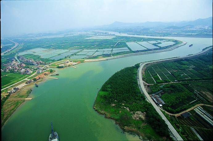 虎跳門水道