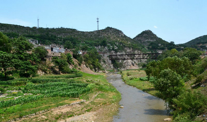 乏驢嶺村